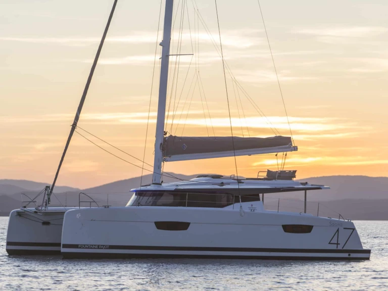 Catamaran hire in Le Marin - FONTAINE PAJOT SAONA 47 - 2017 FONTAINE PAJOT SAONA 47