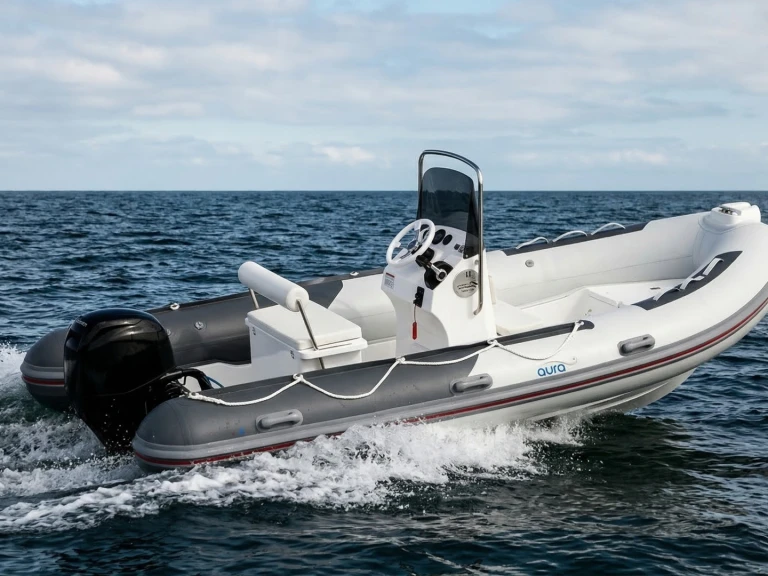 Hire a Goldenship Aura 5020 Gijón