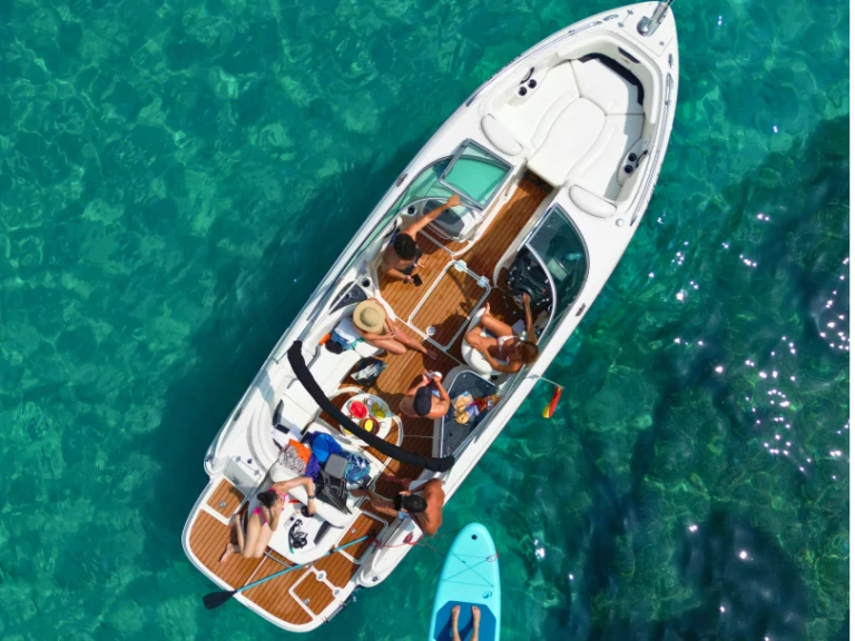 Hire a Monterey 264FS Alcúdia