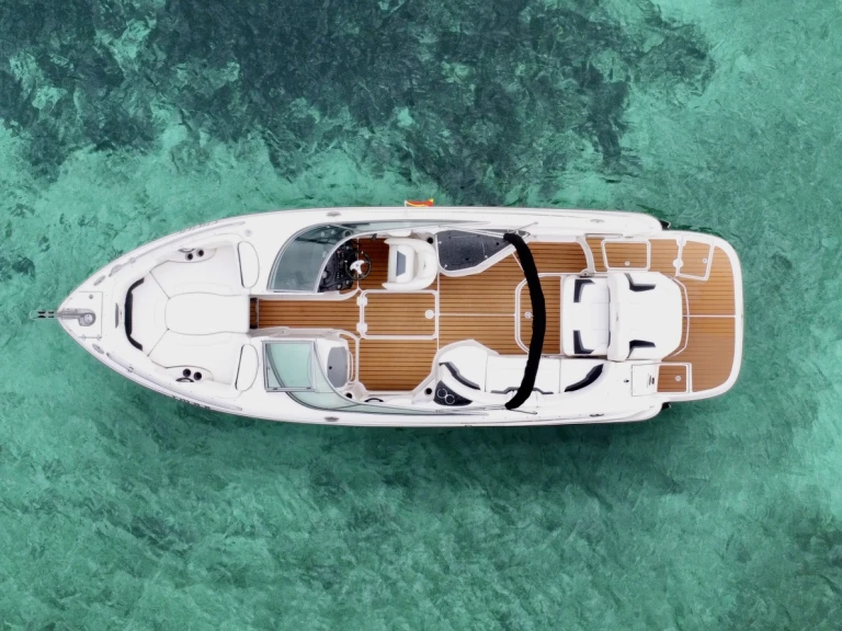 Yacht charter Alcúdia - Monterey 264FS on SamBoat