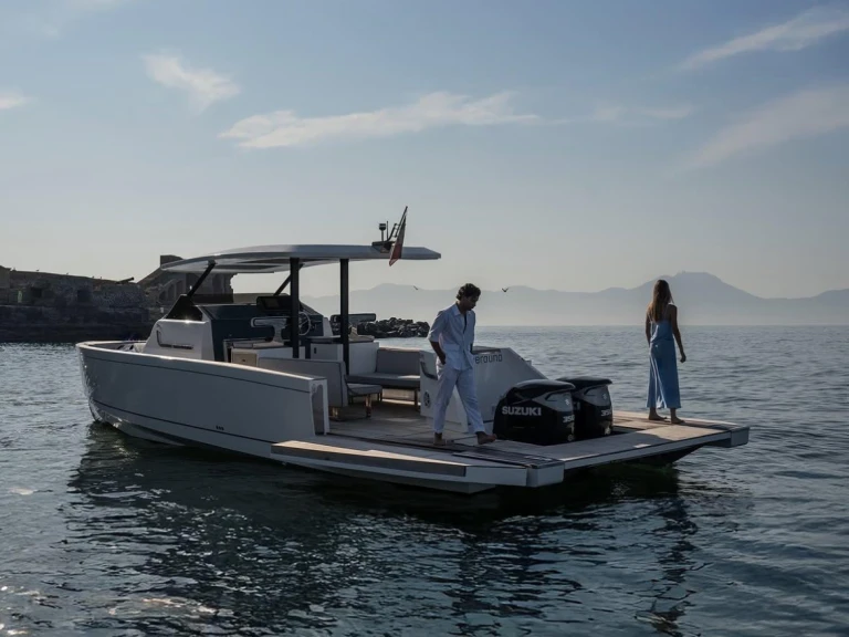 Hire Motorboat with or without skipper Yacht Sorrento