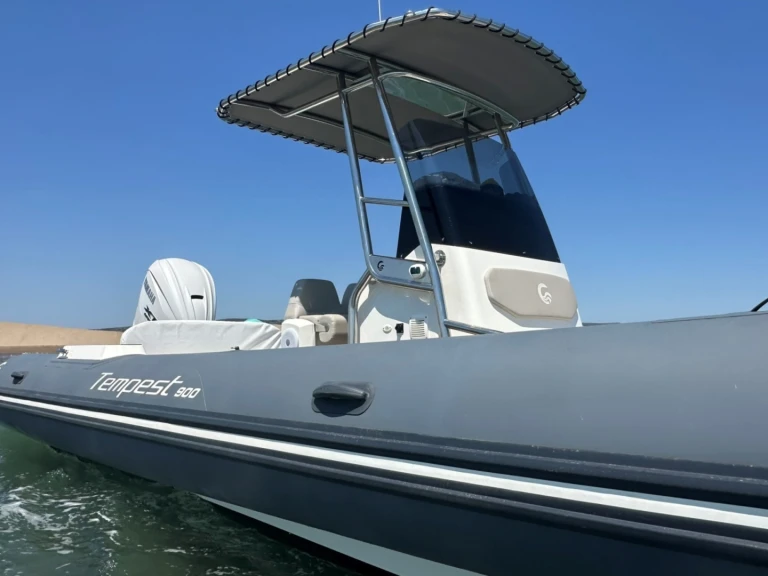 Hire RIB with or without skipper Capelli Marine de Sant'Ambrogio