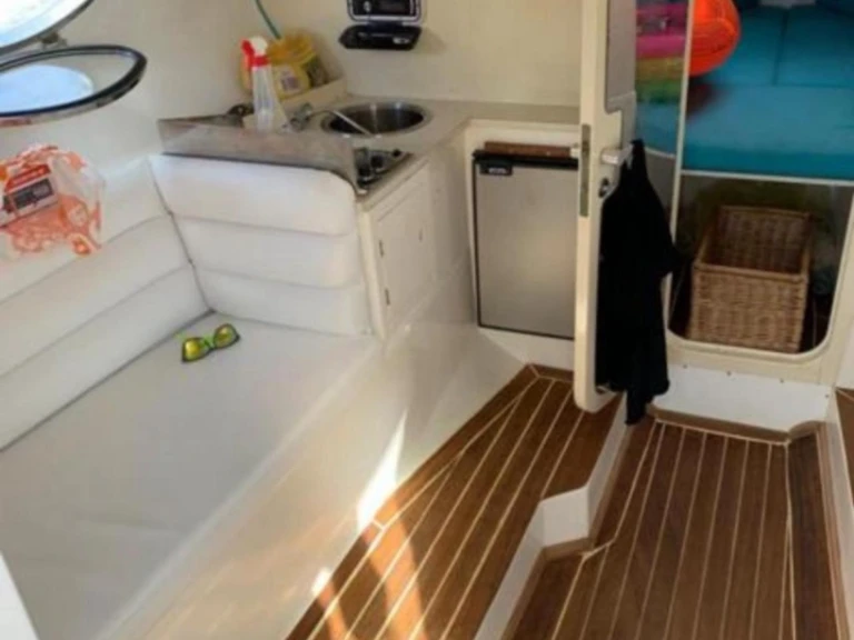 Motorboat hire in Italy - PRIMATIST By Bruno Abbate 34