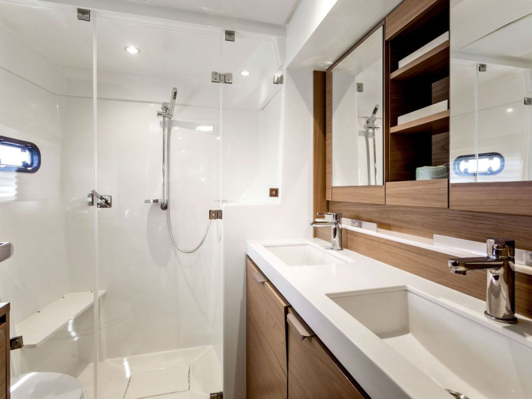 Hire Catamaran with or without skipper Bali Saint Thomas