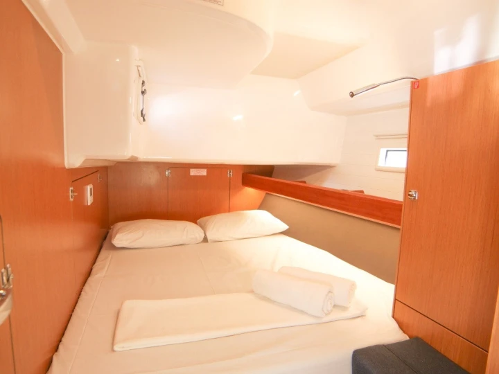 Charter a Bavaria Cruiser 46 in Fethiye on Samboat