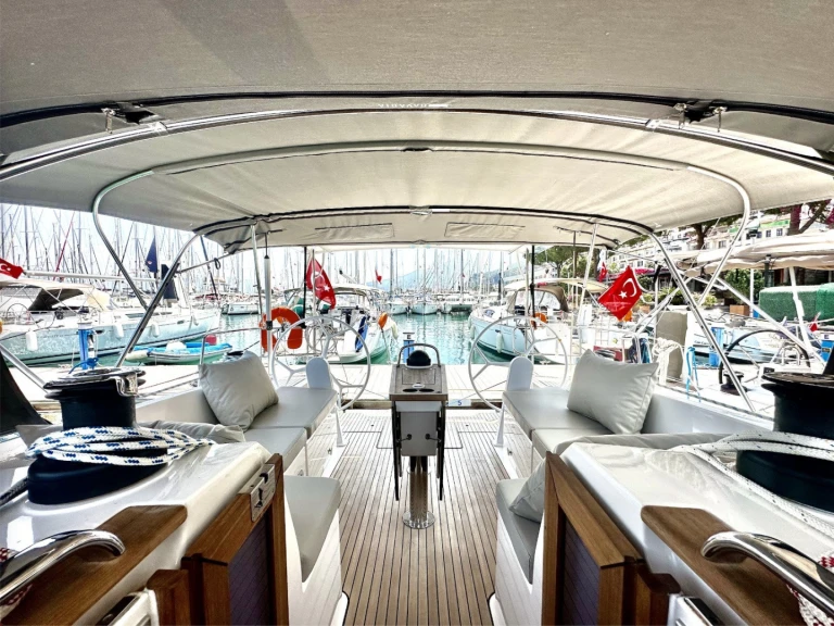 Hire a Bavaria Cruiser 46 Fethiye