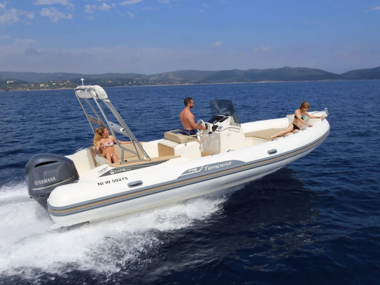 RIB hire in Le Lavandou - Capelli Tempest 775