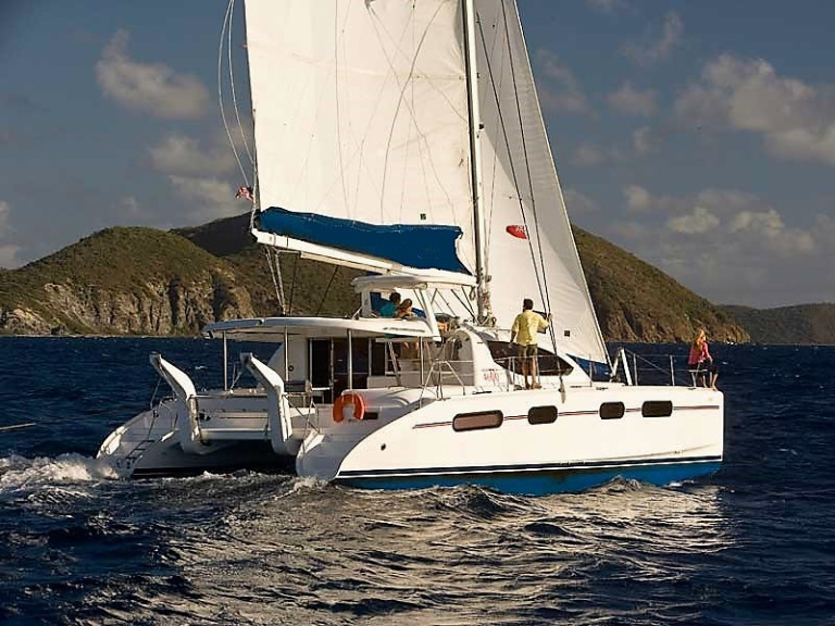 Yacht charter Parish of Saint George - Leopard Catamarans / Robertson & Caine Leopard 46 - 4 cab. on SamBoat