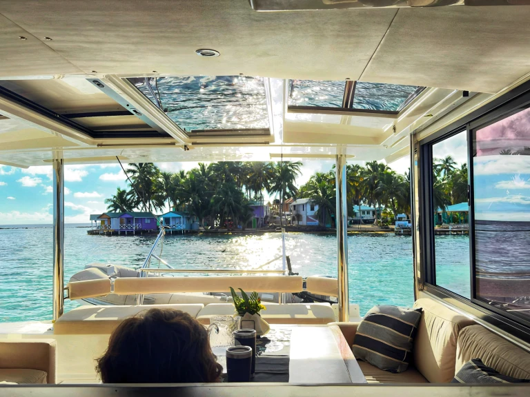 Yacht hire Belize City cheap Bali 4.6