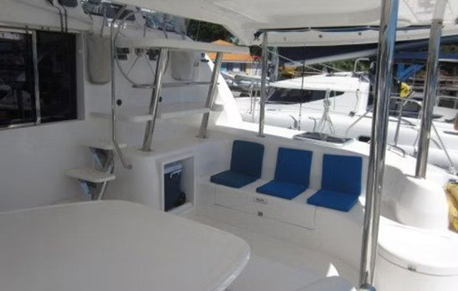 Catamaran to hire Parish of Saint George at the best price