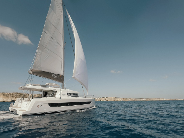 Catamaran to hire Sitges at the best price