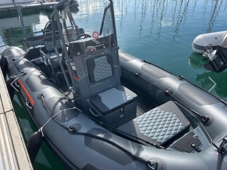 Hire RIB Highfield with a boat licence