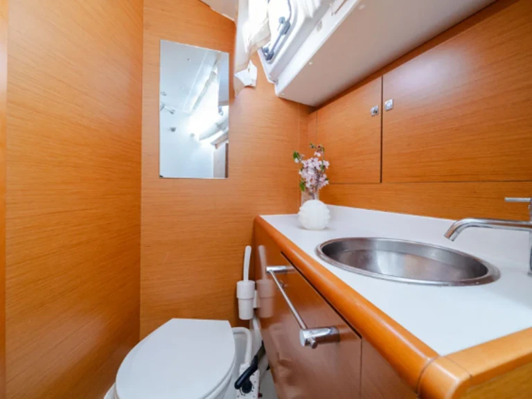Hire Sailboat with or without skipper Jeanneau Limassol