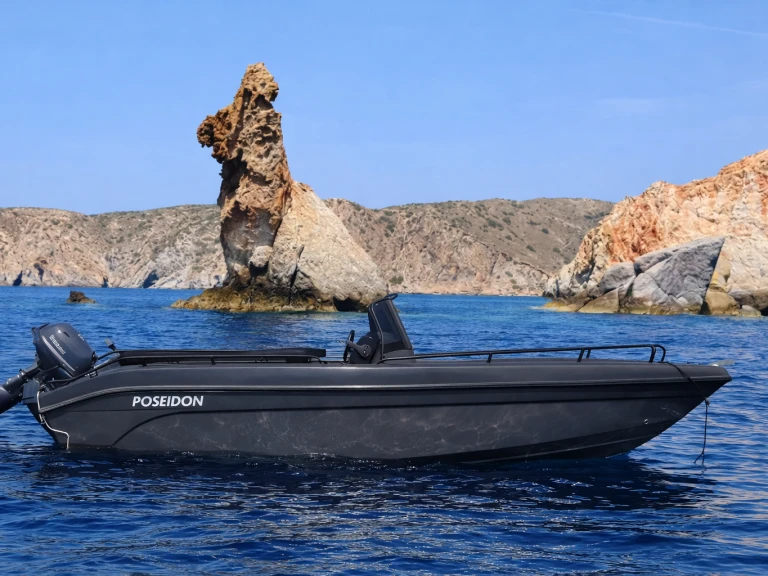 Hire Motorboat Poseidon with a boat licence