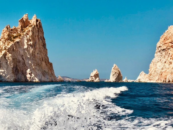 Motorboat to hire Provatas at the best price