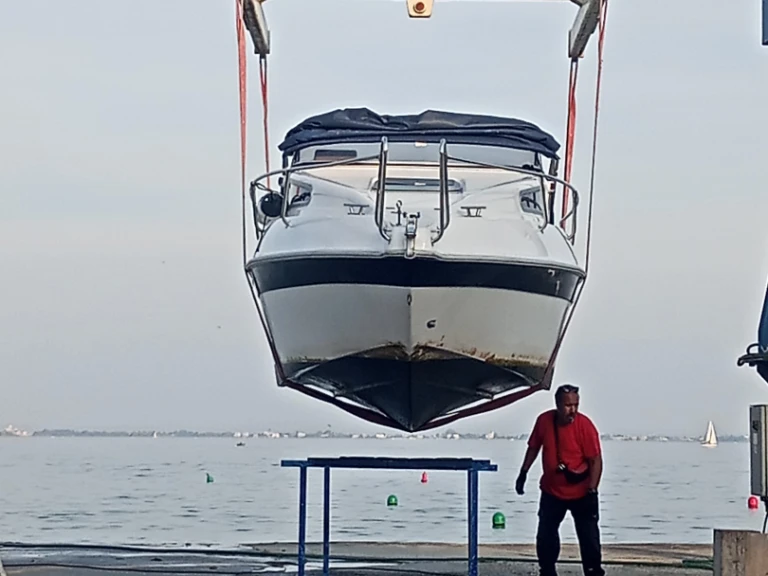 Motorboat to hire Moniga del Garda at the best price