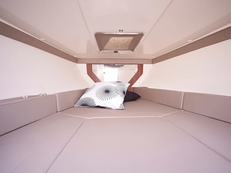 Yacht charter Marina Ibiza - Quicksilver Activ 755 Sundeck on SamBoat
