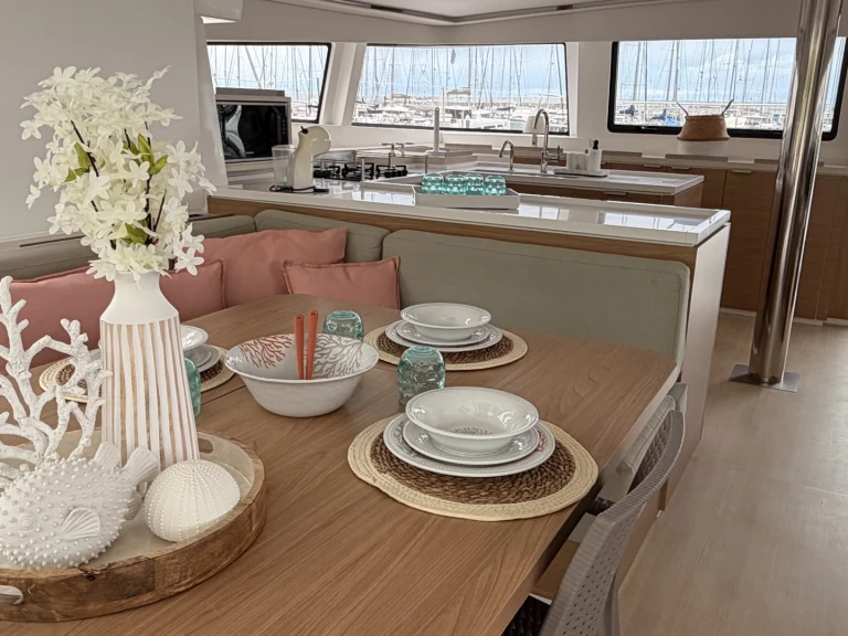 Yacht charter Capo d'Orlando - Bali Bali 5.4 italy on SamBoat