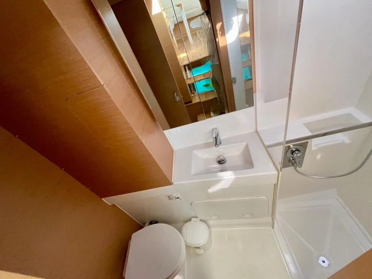 Hire Catamaran with or without skipper Excess Tourlos