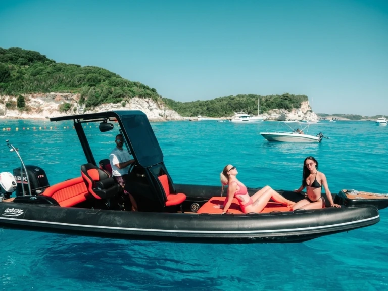 Charter a Lobster 680 in Préveza on Samboat