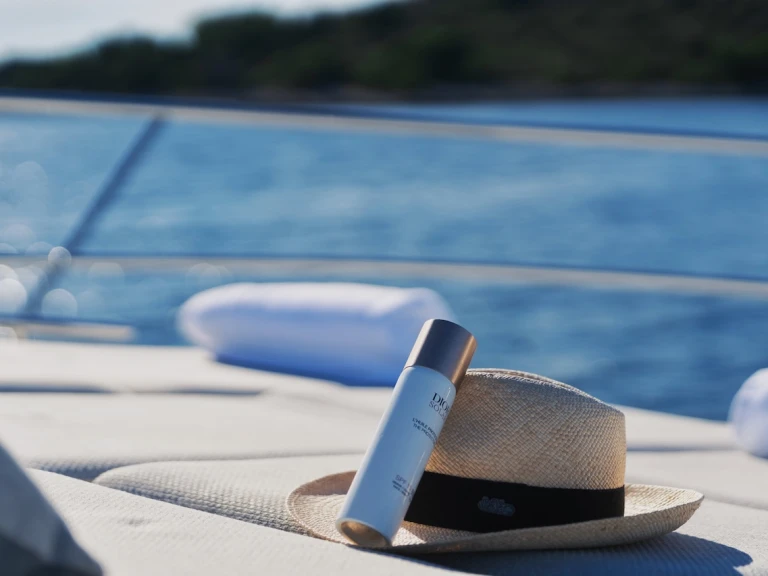 Yacht hire Marina Lav cheap Prestige 520 S