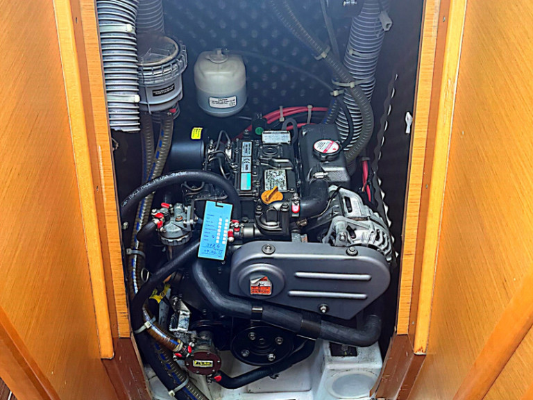 Hire Sailboat with or without skipper Jeanneau Sukošan