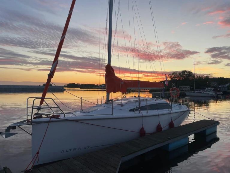 Yacht charter Szczecin - Altra 27 on SamBoat