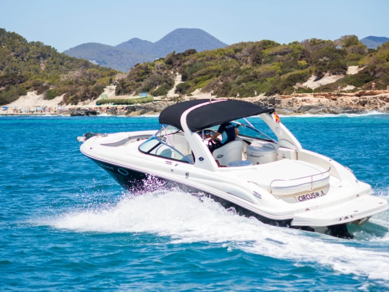 Hire a Sea Ray Sea Ray 290 SLX Puerto Portals