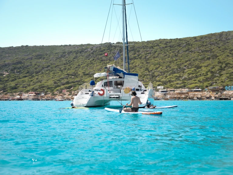 Hire Catamaran with or without skipper Fountaine Pajot Sidi Bou Said