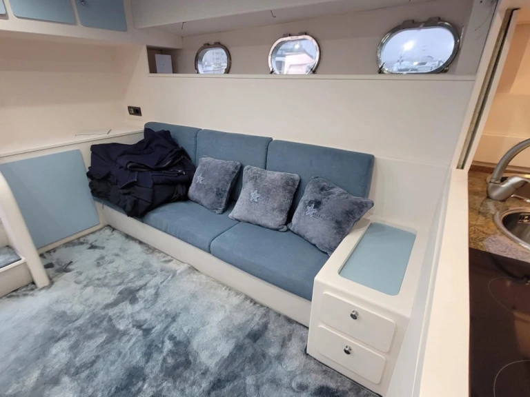 Hire Motorboat with or without skipper Baia Rimini