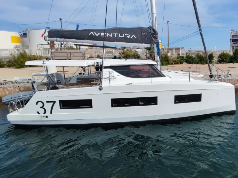 Catamaran hire in Sète - Aventura Aventura 37