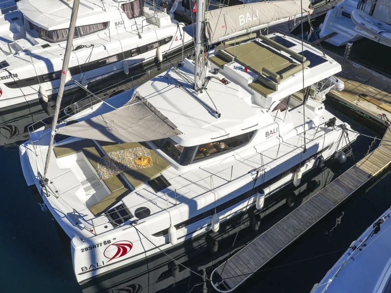 Bali Bali Catspace Voile charter bareboat or skippered in  Šibenik