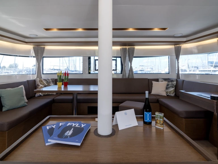 Hire Catamaran with or without skipper Lagoon Paros (Island)