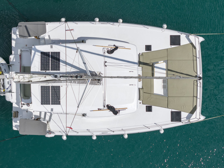 Hire Catamaran Bali with a boat licence