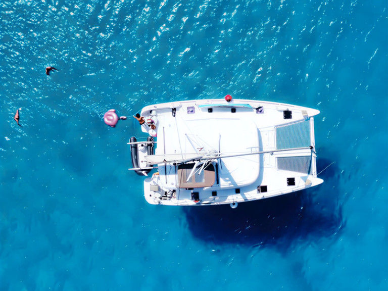 Yacht charter Porto Cheli - Lagoon Lagoon 39 on SamBoat