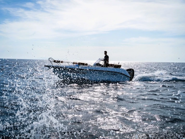 Hire Motorboat with or without skipper Polyester Yacht Ciutadella de Menorca