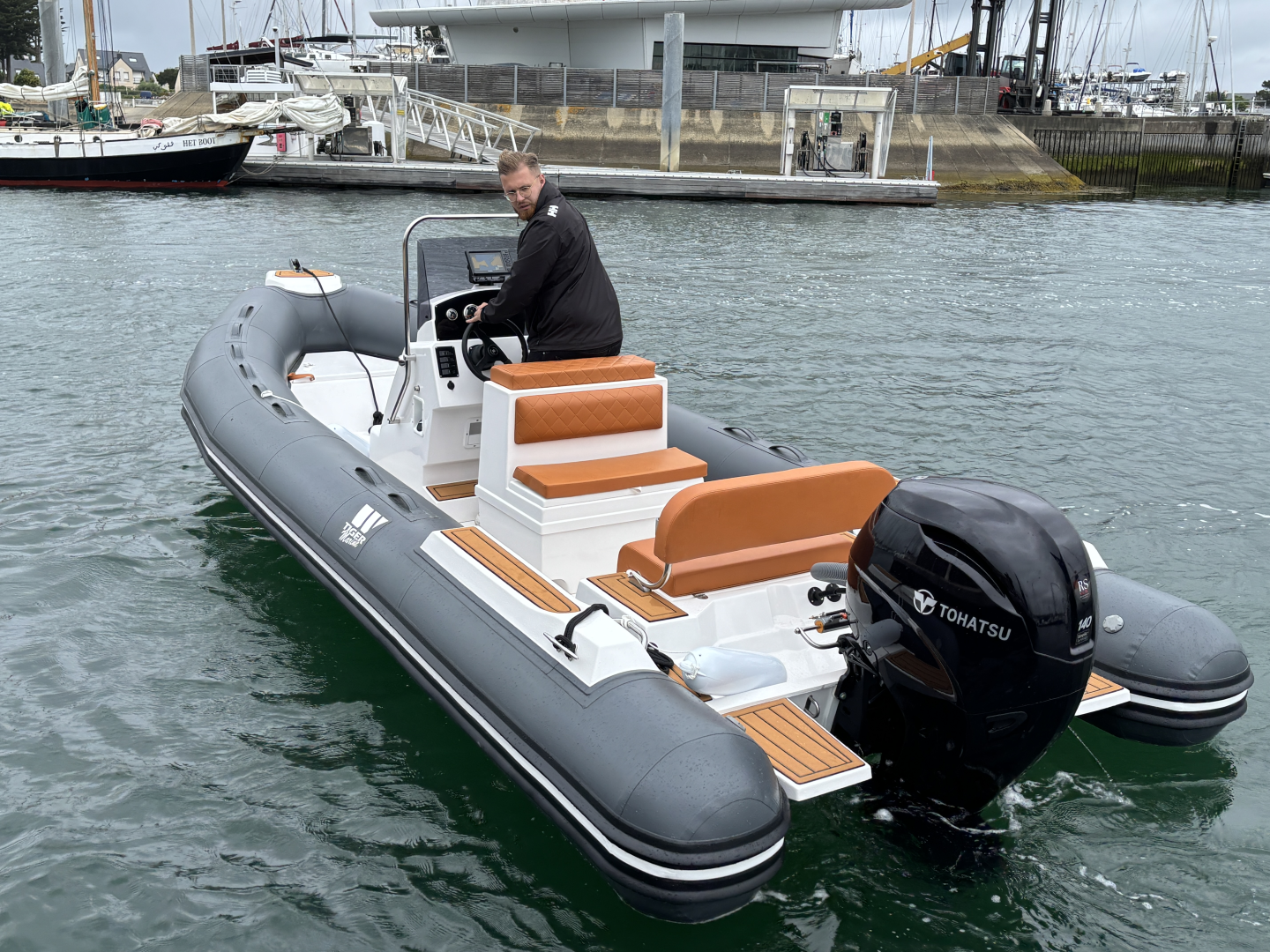 RIB to hire Arzon at the best price