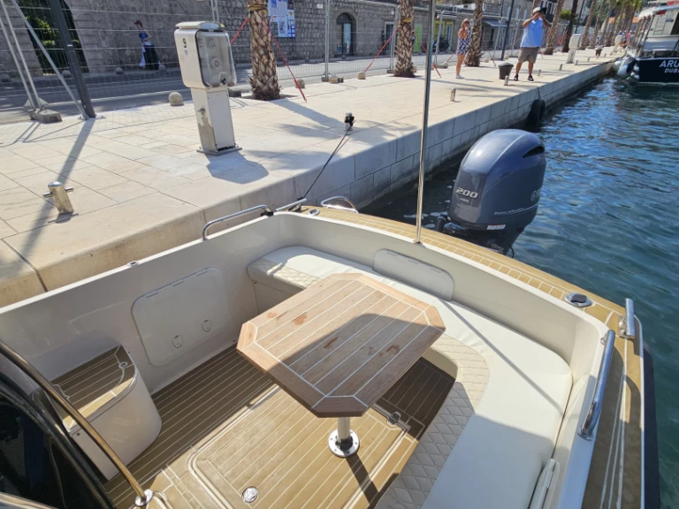 Hire Motorboat with or without skipper NAVAL Dubrovnik