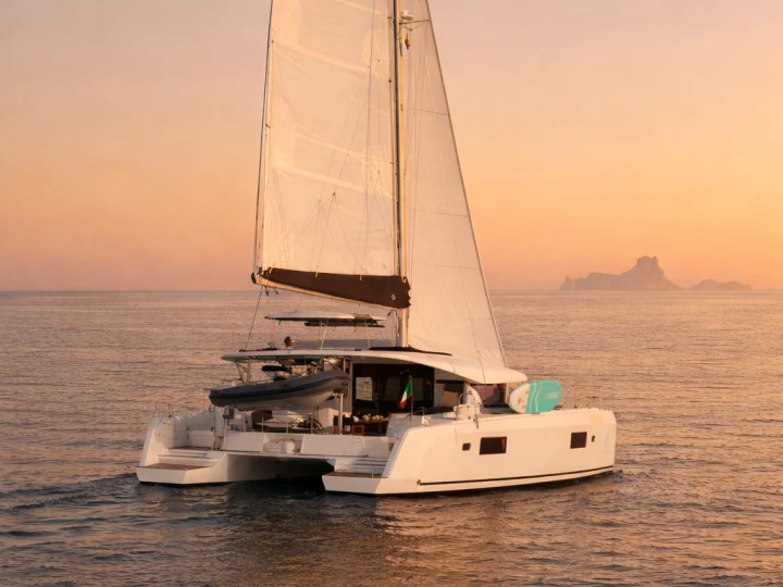 Charter a Lagoon 42 in Ibiza Town on Samboat