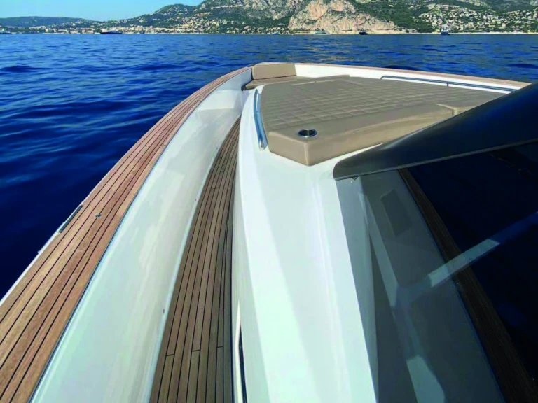 Yacht charter Torre Annunziata - Pardo Yachts Pardo 50 on SamBoat