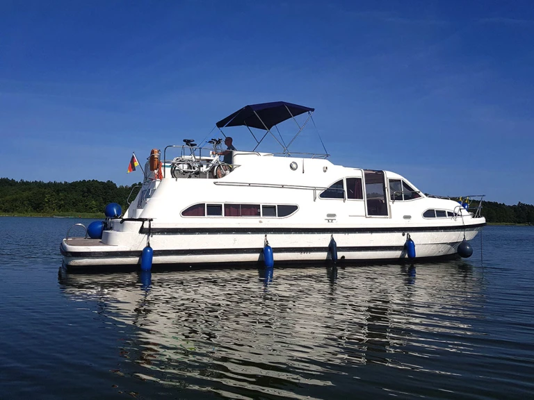 Hire a Pénichette Europa E.400 Nieuw-Loosdrecht