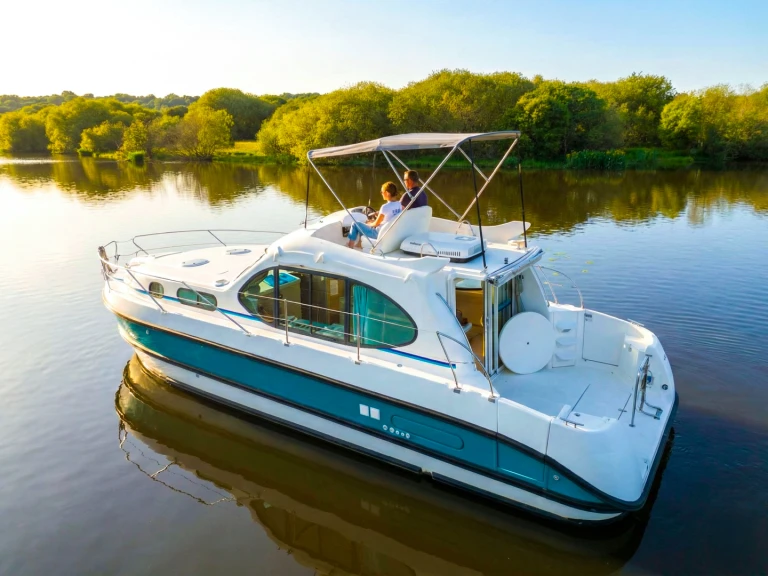 Yacht charter Avignonet-Lauragais - Nicols Yacht Nicols Estivale Quattro S on SamBoat