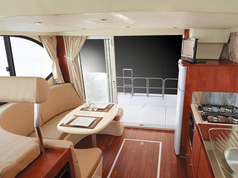 Nicols Yacht Nicols Estivale Quattro B charter bareboat or skippered in  Saverne