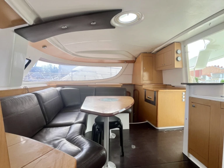 Yacht hire Roses cheap Lipari 41