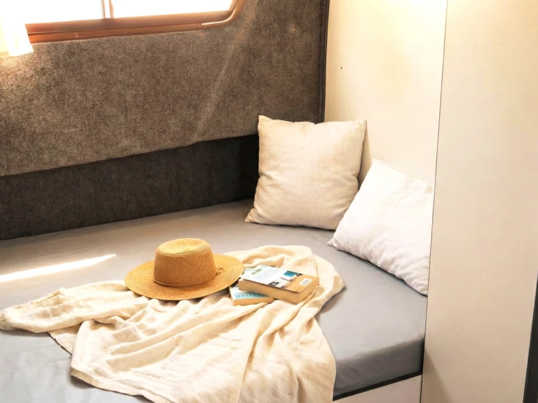 Motorboat to hire Sermoise-sur-Loire at the best price