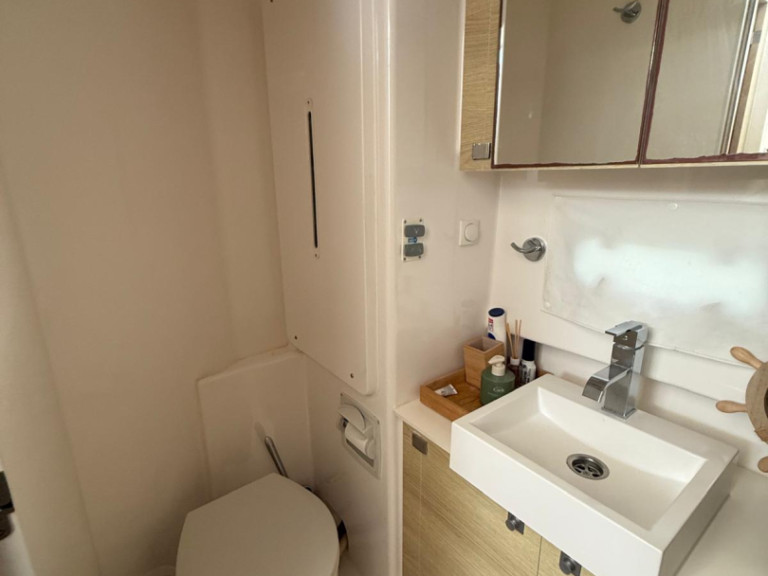 Hire Catamaran Bali with a boat licence