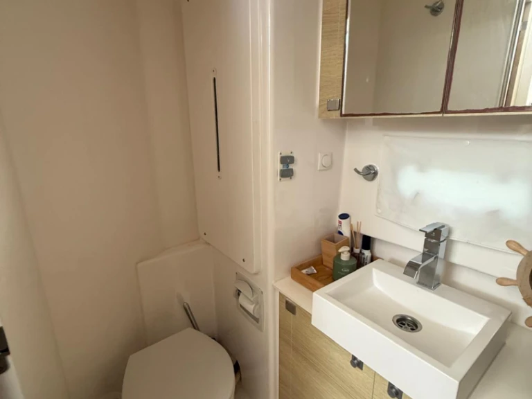 Hire Catamaran Bali with a boat licence