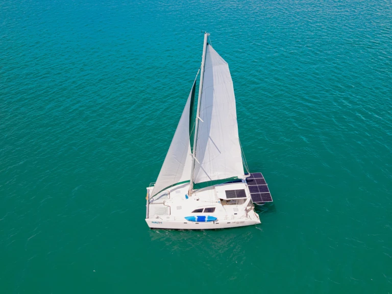 Catamaran to hire Ao Chalong at the best price
