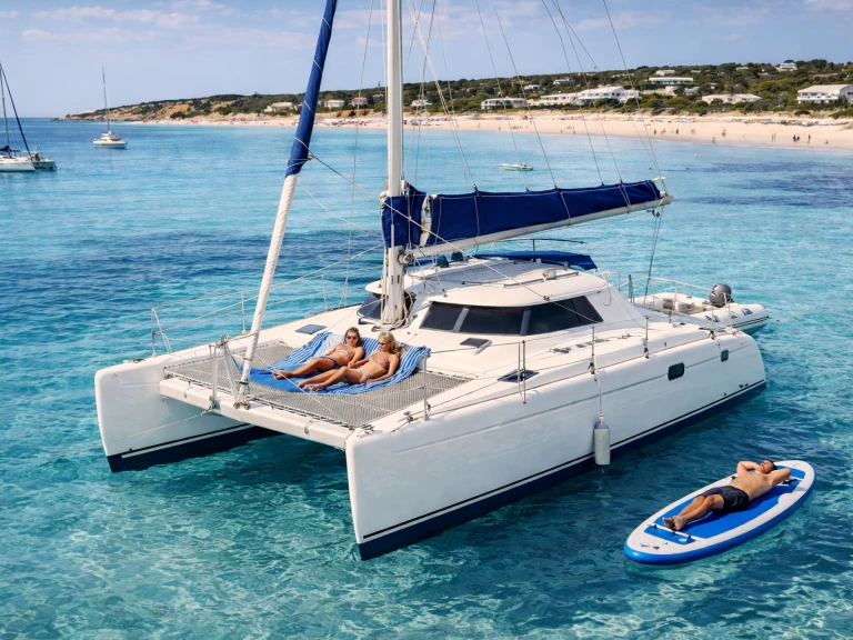 Hire a Fountaine Pajot Tobago 35 Barbate
