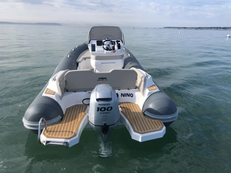 Hire RIB Salpa with a boat licence